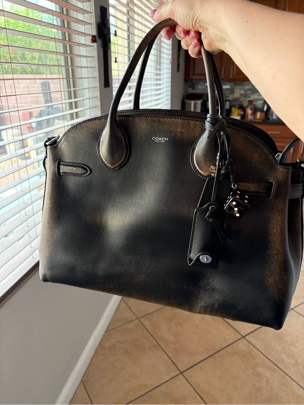 Coach Empire 40 in loved leather